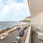 Beachfront Terrace And Air Conditioning *