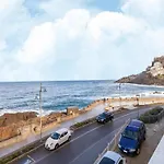Beachfront Terrace And Air Conditioning Apartament *