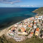 Beachfront Terrace And Air Conditioning Apartament *